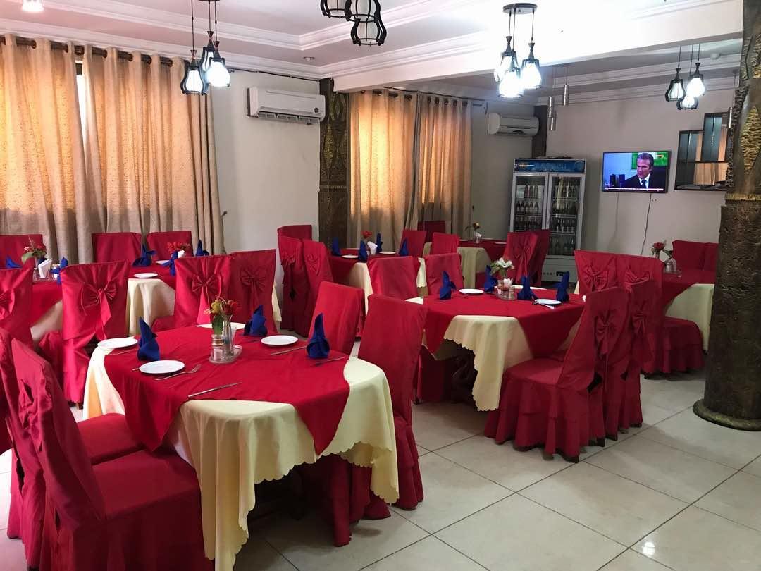 Ampomaah Hotel Accra Luaran gambar
